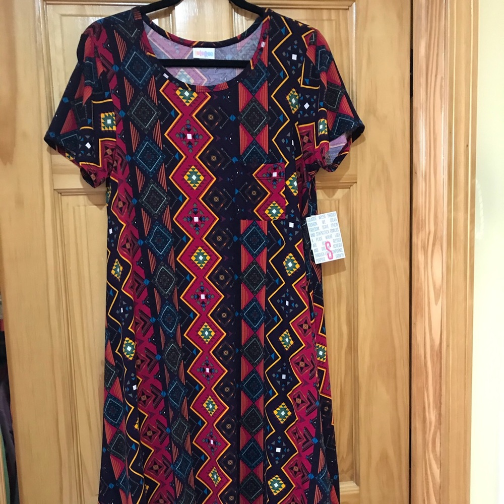 Lularoe small Carly